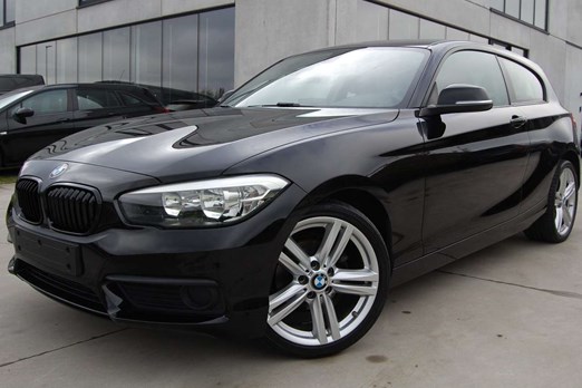 BMW 118